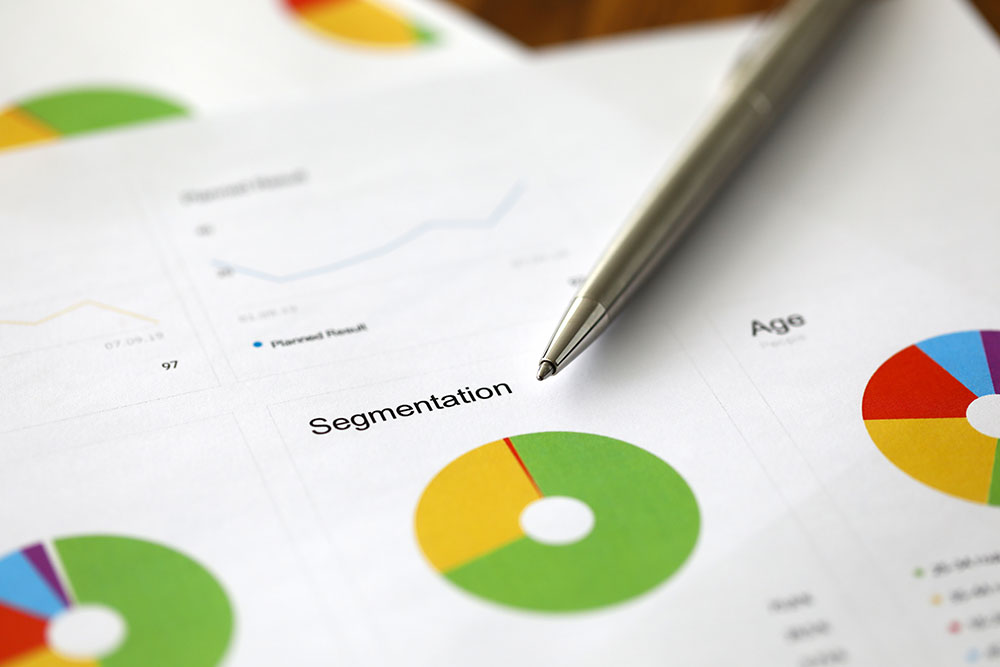 Segmentation Graph in Behavioral Segmentation